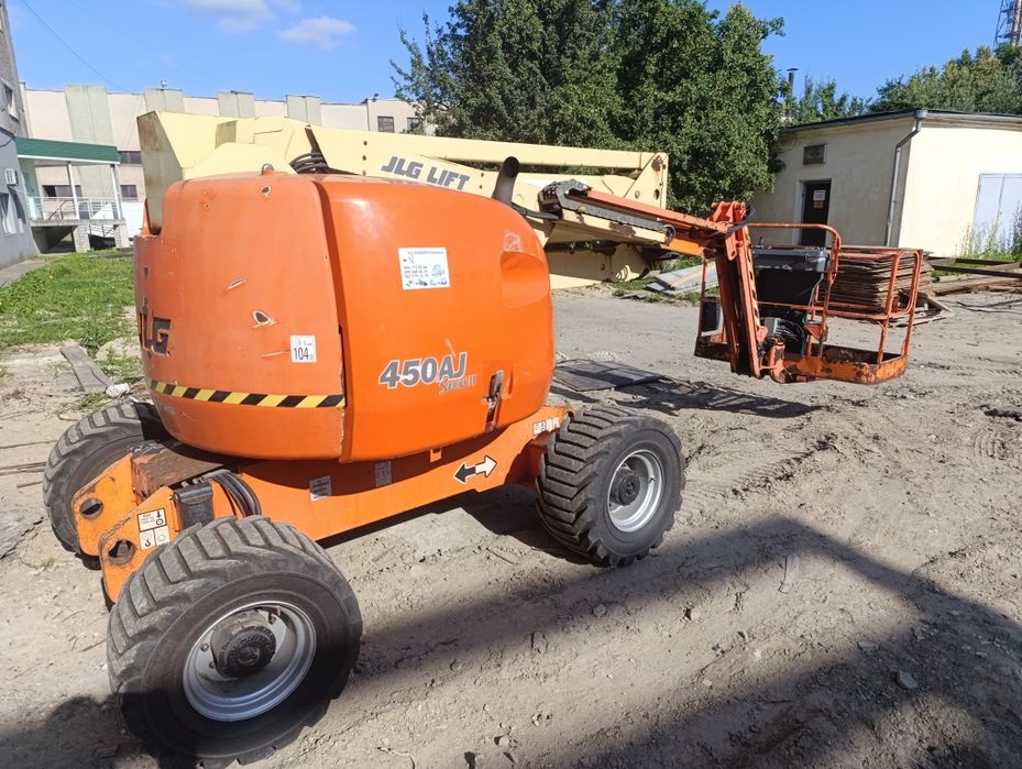 Оренда колінчастий підйомник, авто підйомник, колісний підйомник.