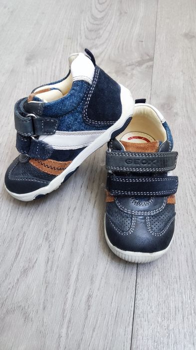 Geox Sneakers Size 21