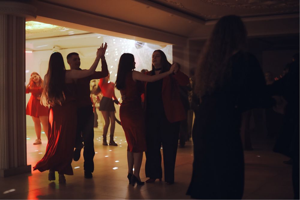 Фотограф Чернівці. Зйомка подій, свят, індивідуальна зйомка.