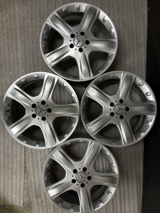 Диски Mercedes R19 5x112 Et60 8J. ML/GL. ITALY