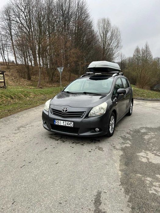 Sprzedam samochód osobowy marni Toyota Verso