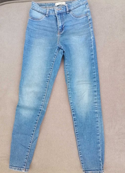 Spodnie rurki denim Mango
