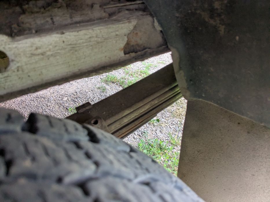 Продам мерседес бенц 209 D повна маса  4600 ,бус пасажир 1987 р.