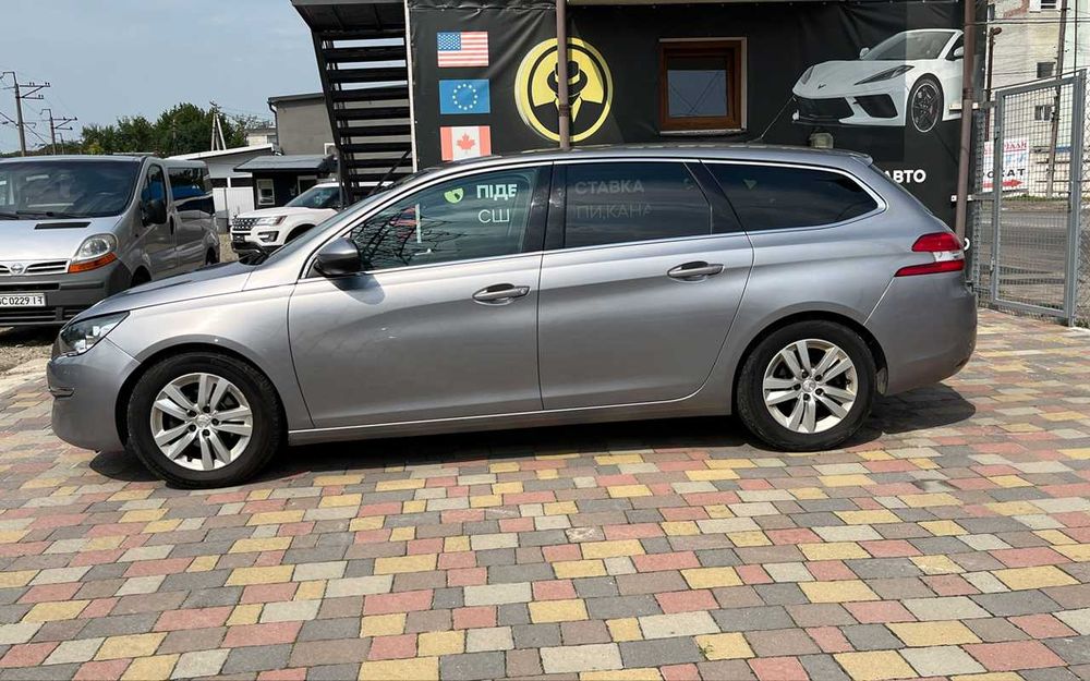 Peugeot 308 2015