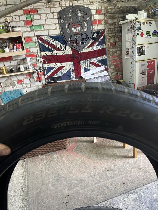 Комплект зимних шин Pirelli