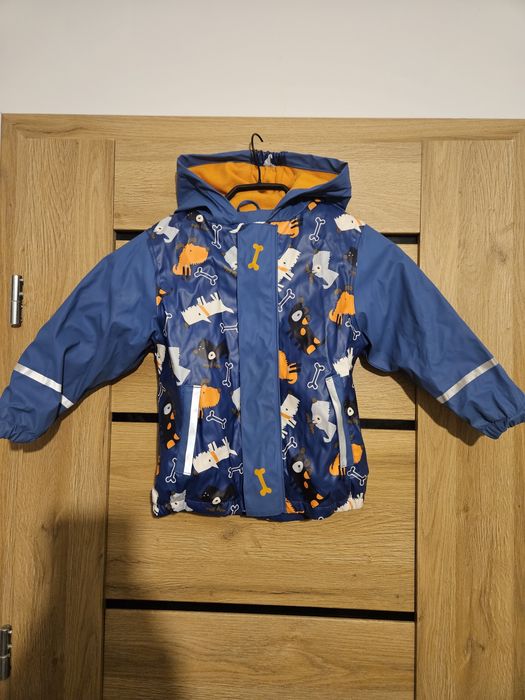 Chłopięca kurtka przeciwdeszczowa.  Rozmiar 98/104. Lupilu