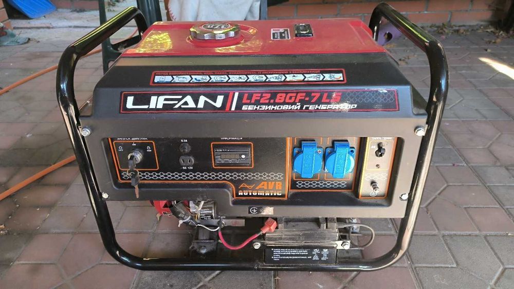Генератор Газ + бенз + полный бак LIFAN LF2.8GF-7 LS