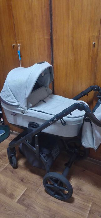 Коляска roan bloom 2в1