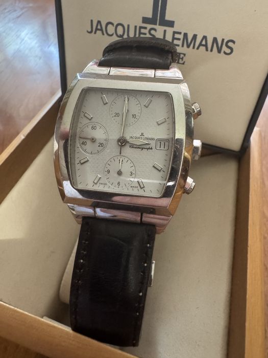Продам швейцарський годинник Jacques Lemans