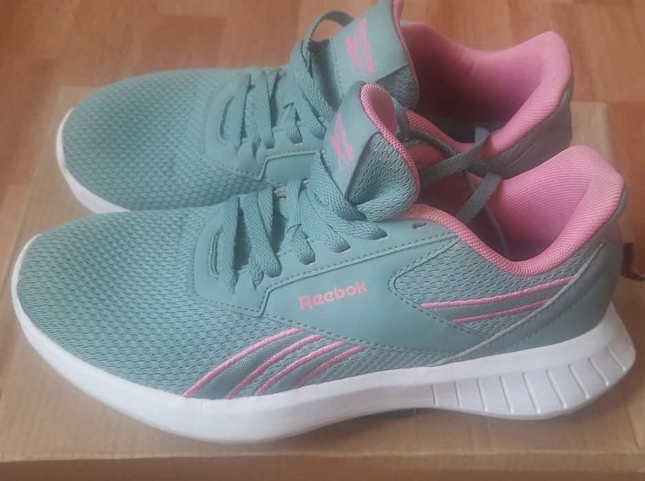 Кросівки жіночі Reebok