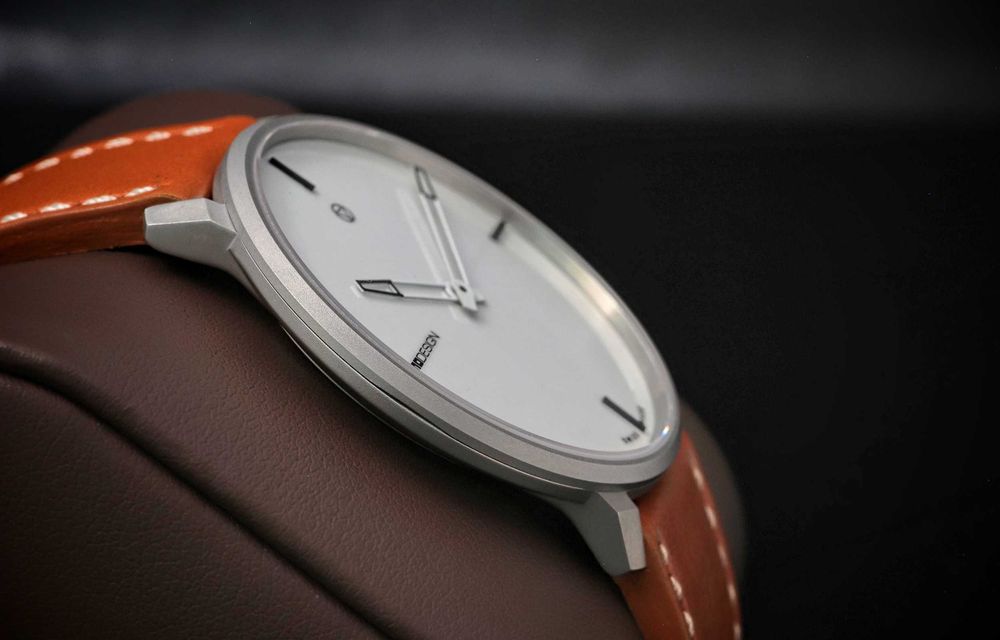 MOMO Design MD6003SS-12 Essenziale Swiss Made