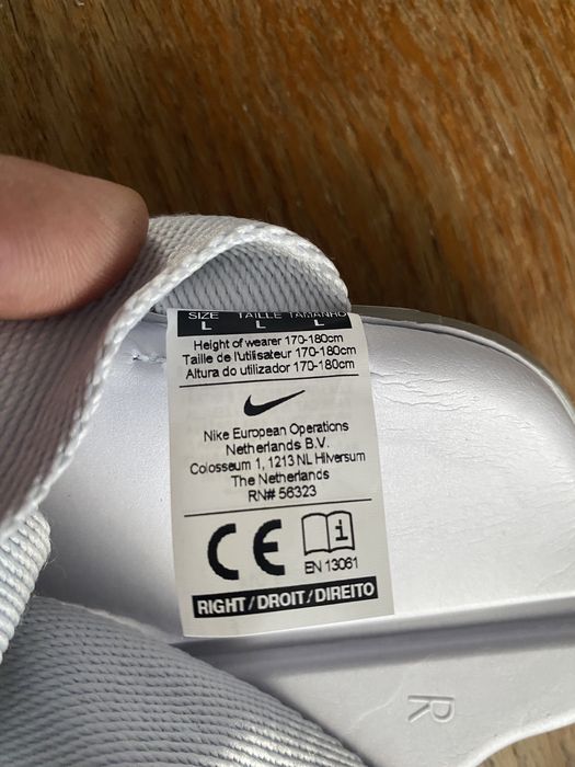 Ochraniacze nagolenniki Nike Protegga Flex L