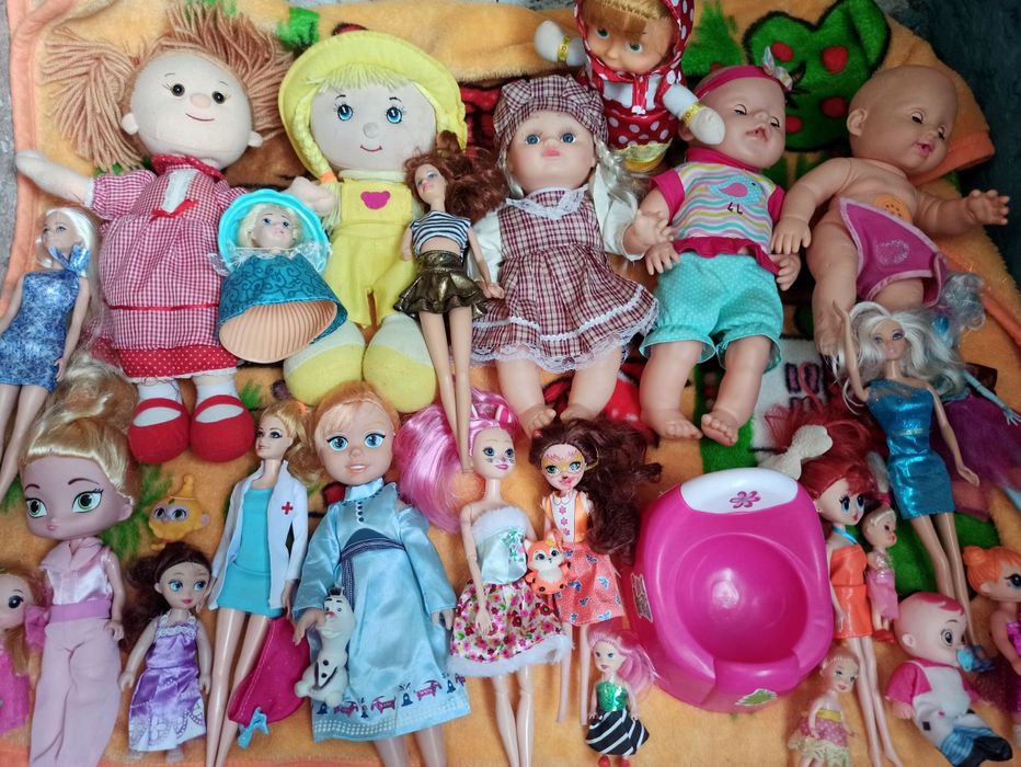 Ляльки, пупси для дітей