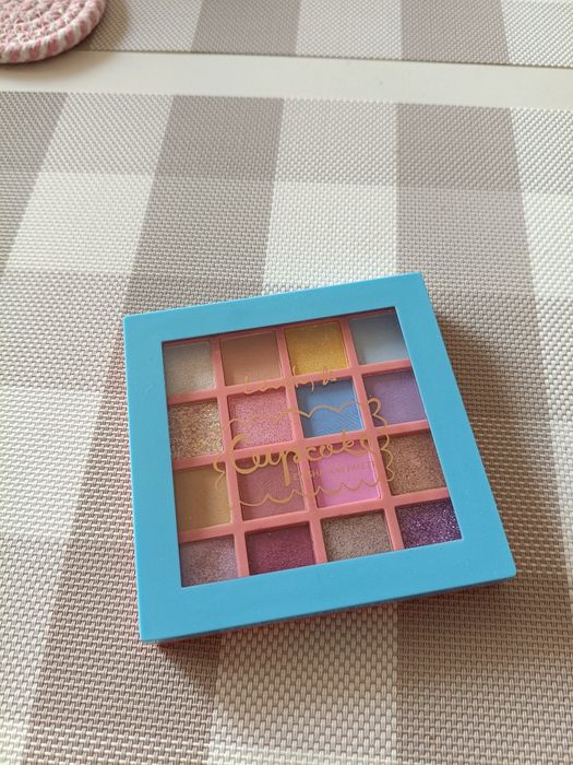 Paleta cieni Lovely Cupcake