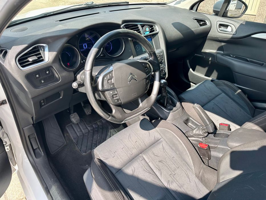 Citroën C4 II 1.6 HDi 92 cv | GPS | AC Bi-Zona | Muito Equipado