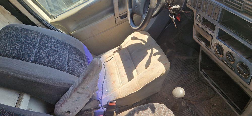 Na Części VW T4 2.5TDI Klima Drzwi Licznik Szyba Maska Fotel  Panel