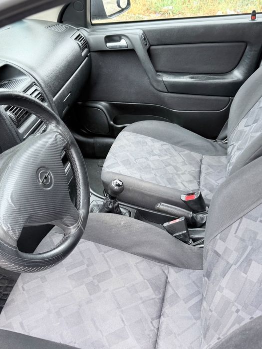 Opel astra 1.4 16V