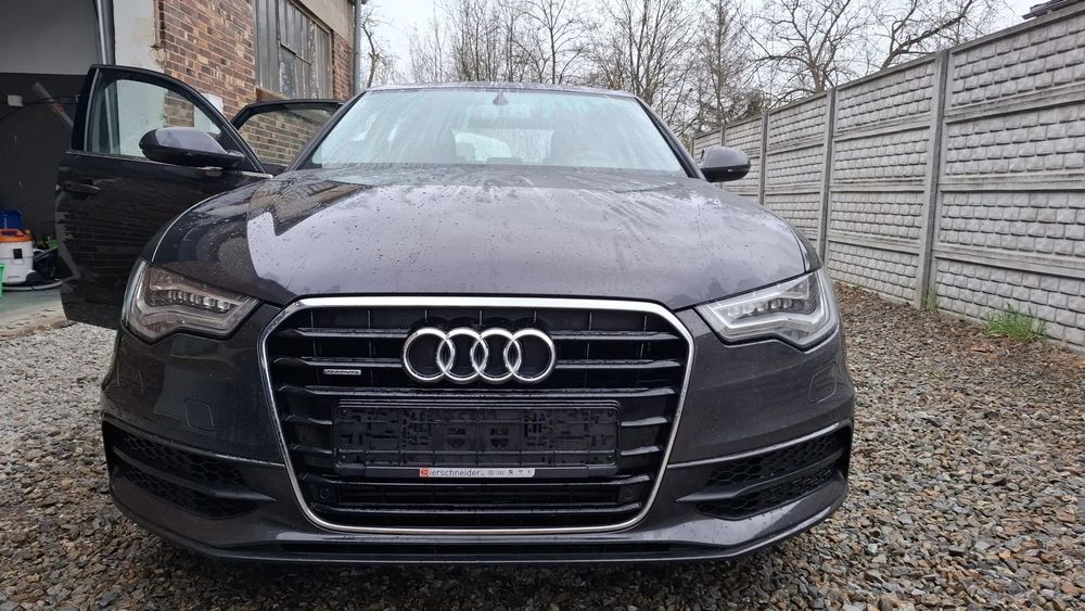 Audi A6 Limousine 3.0 TDI 245PS / QUATTRO / MATRIX / Nawigacja / Alu / SUPER Stan /