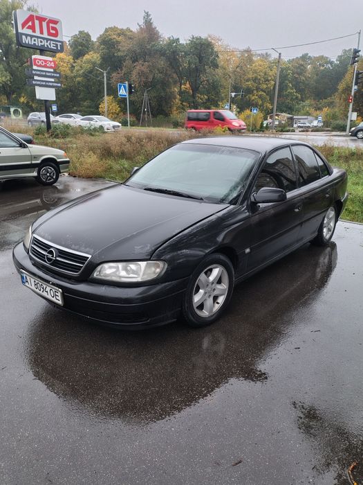 Opel omega