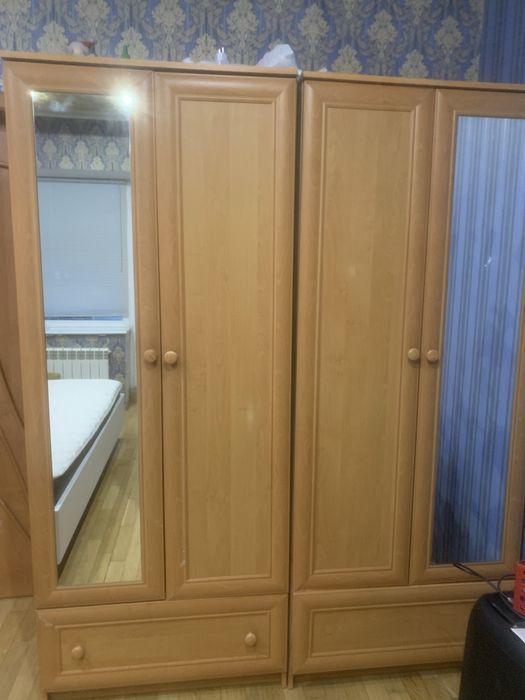 Комплект мебели из 5 предметов