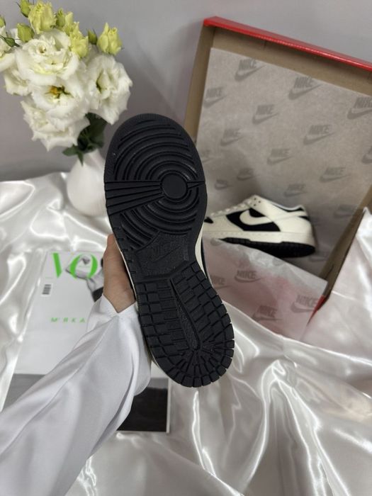 Жіночі кросівки Nike Dunk Low Embossed Baroque Pack найк данк чорні