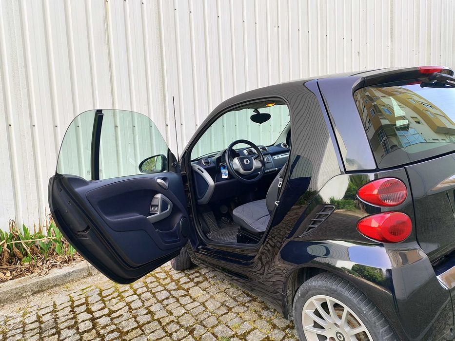 Smart ForTwo Coupé 1.0 mhd (71cv) – Automático | 74.620 km | 2011