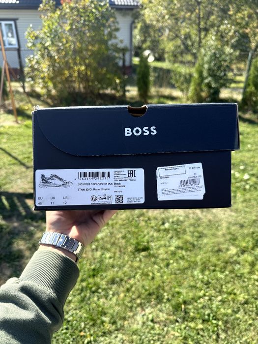!!НОВІ!! кросівки BOSS