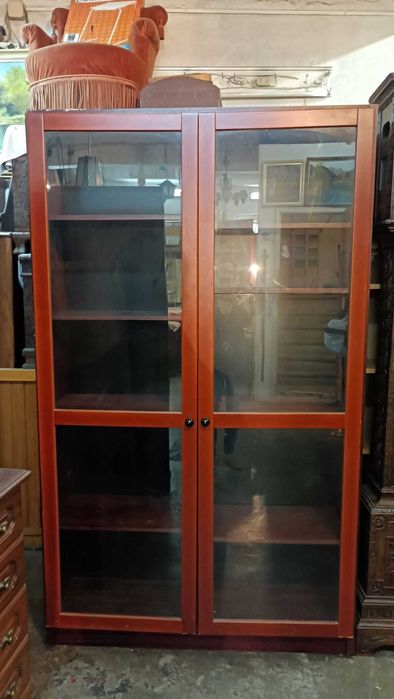 Móvel livreiro vitrine