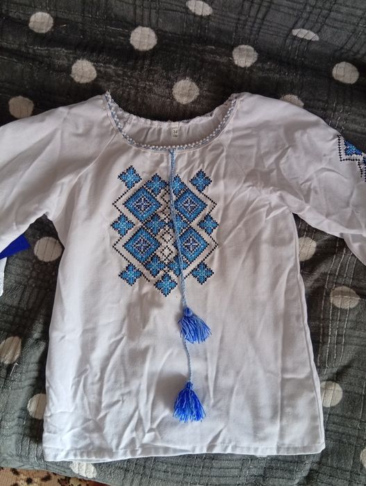 Вишиванка спідничка і блуза розмір 134,в гарному стані ціна 600 гр