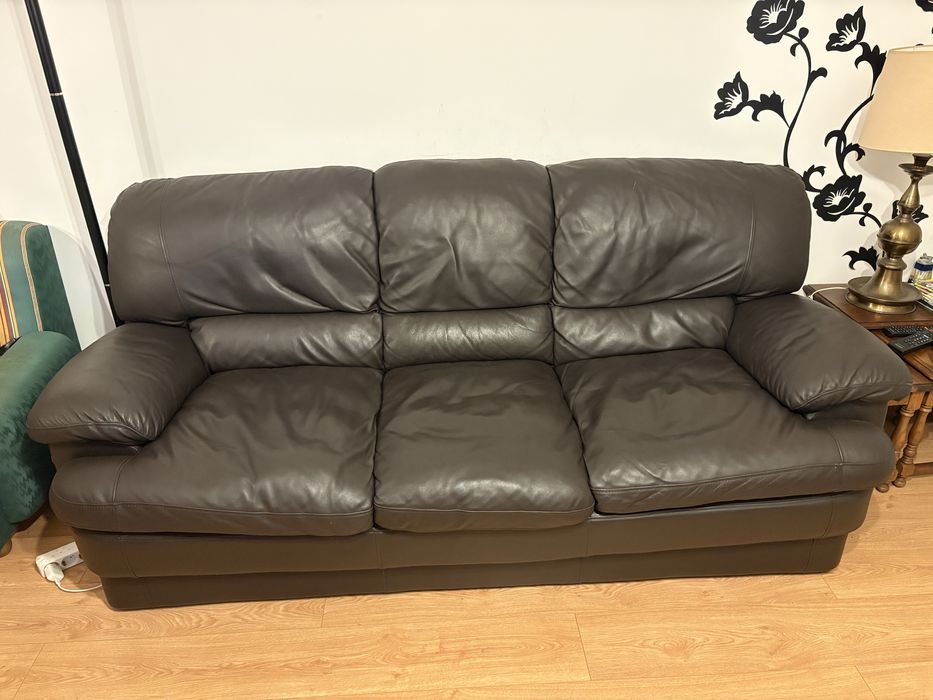 Sofa em pele de 3 lugares