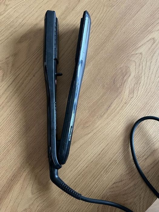 Prostownica Loreal x Karl Lagerfeld Steampod 3.0 z etui