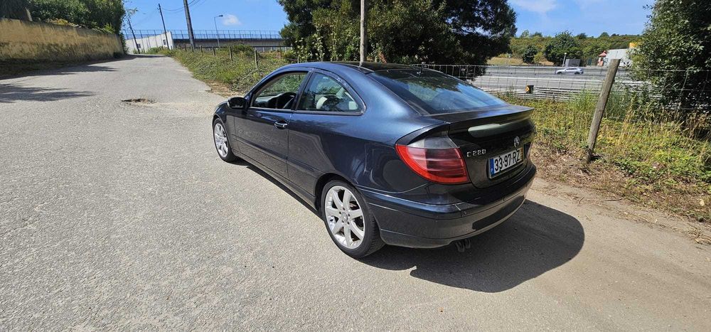 Mercedes-Benz C220 CDI Coupé Evolution | Nacional | 2.990€