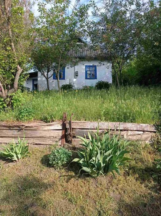 Продам дерев'яний будиночок в с. Красна Слобідка, Обухівського р-ну!