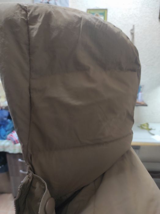 Шоколадний натуральний пуховик