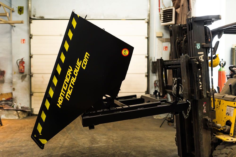 Kontener / Koleba / Kontener samowyładowczy / Kontener metalowy 900L