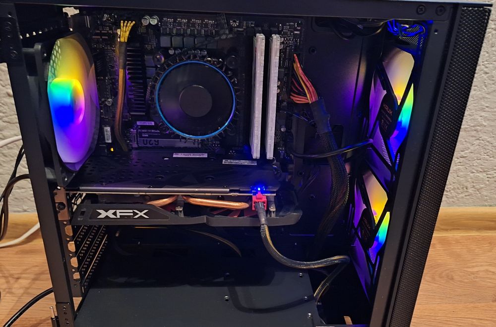 PC i3 13100f 4x4.50GHz/RX 8GB/16GB DDR4+512SSD Win11/NOWE podzesp,aces