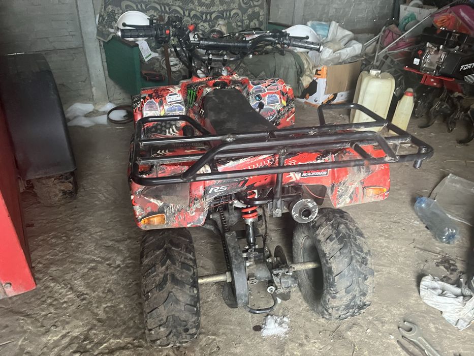 Торнадо L110 продаю гарний стан не битий  мотор часи шепче