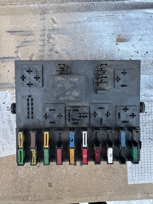 Блок запобіжників Ваз 2110 2111 2112 Оригінал БЕЗ ПІДПЛАВЛЕНЬ ЦІЛИЙ