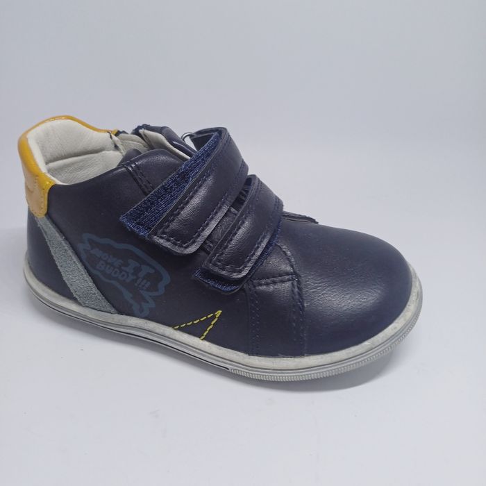 Nowe trzewiki roz 25