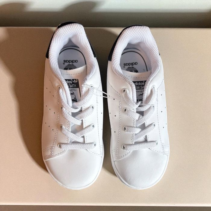 Adidas Stan Smith dziecięce białe sneakersy r. 26