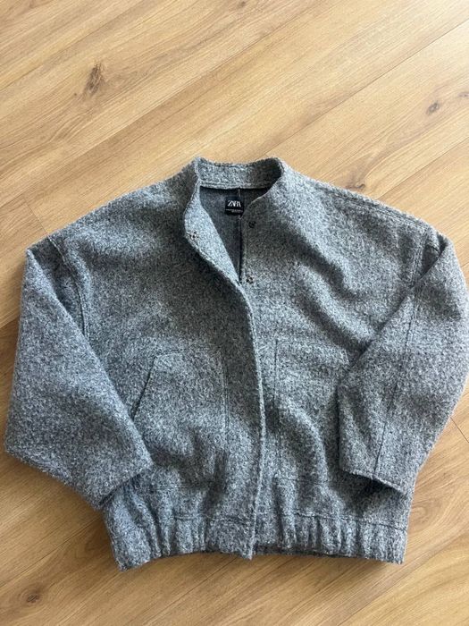 Куртка-бомбер Zara (розмір M-L)