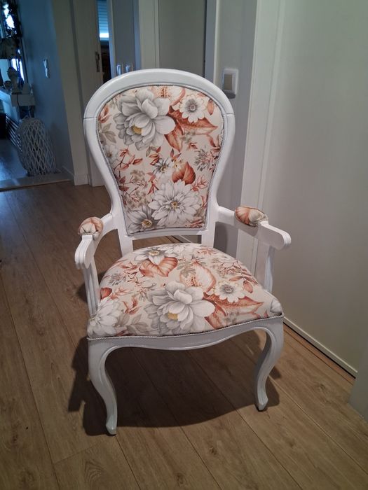 Cadeiroes de sala em excelente estado 30 euros cada