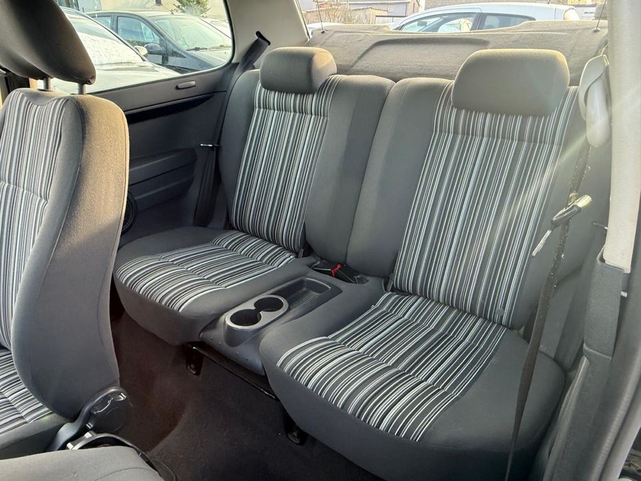 VOLKSWAGEN FOX 1.2 benzyna 2006 klimatyzacja 162700km