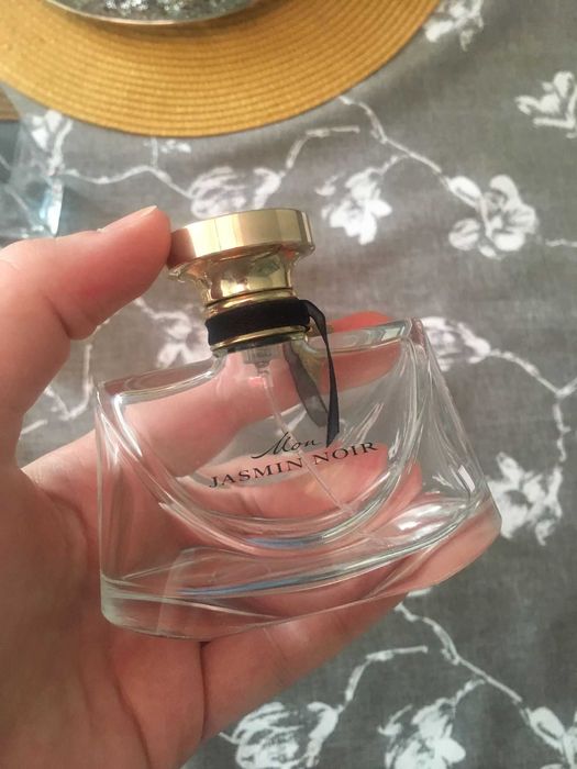 Puste flakony po oryginalnych perfumach