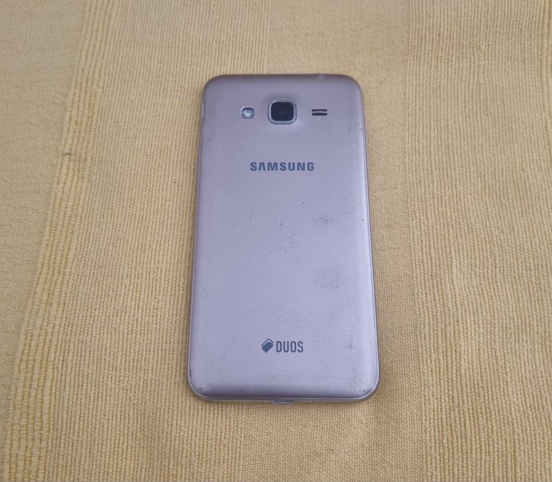 Samsung J320F para peças ou para quem quizer arranjar