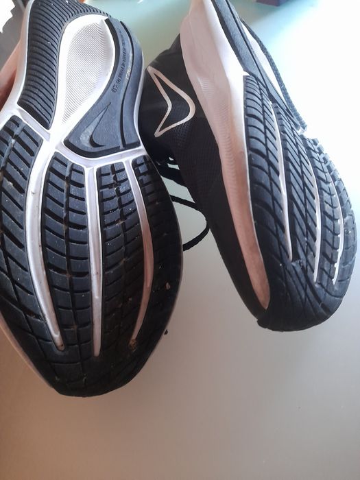 Ténis da Nike novos