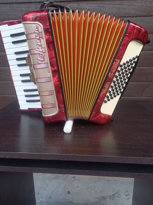 Akordeon Hohner 48 basy