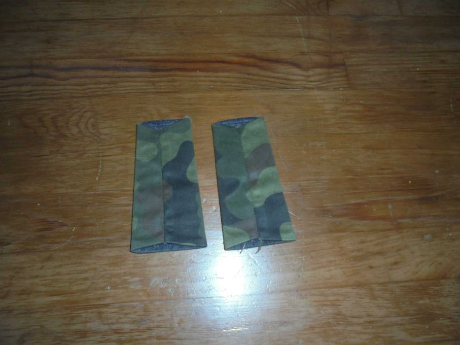 Pagony plutonowego z wyżej szkoły oficerskiej