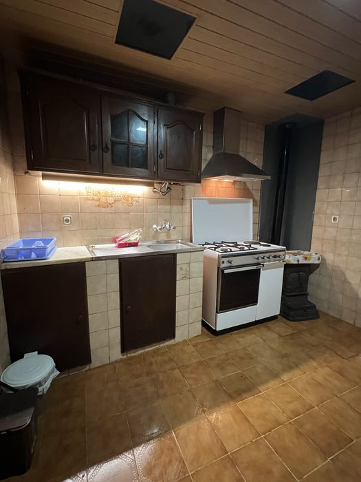 Arrendo casa T1 mobilada