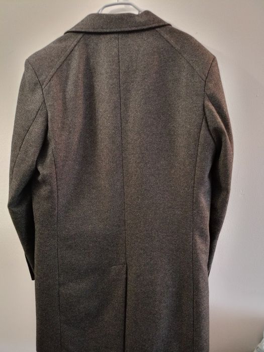 Elegancki płaszcz męski